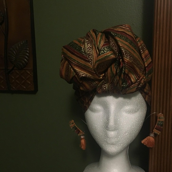 Headwrap - Picture 3 of 3
